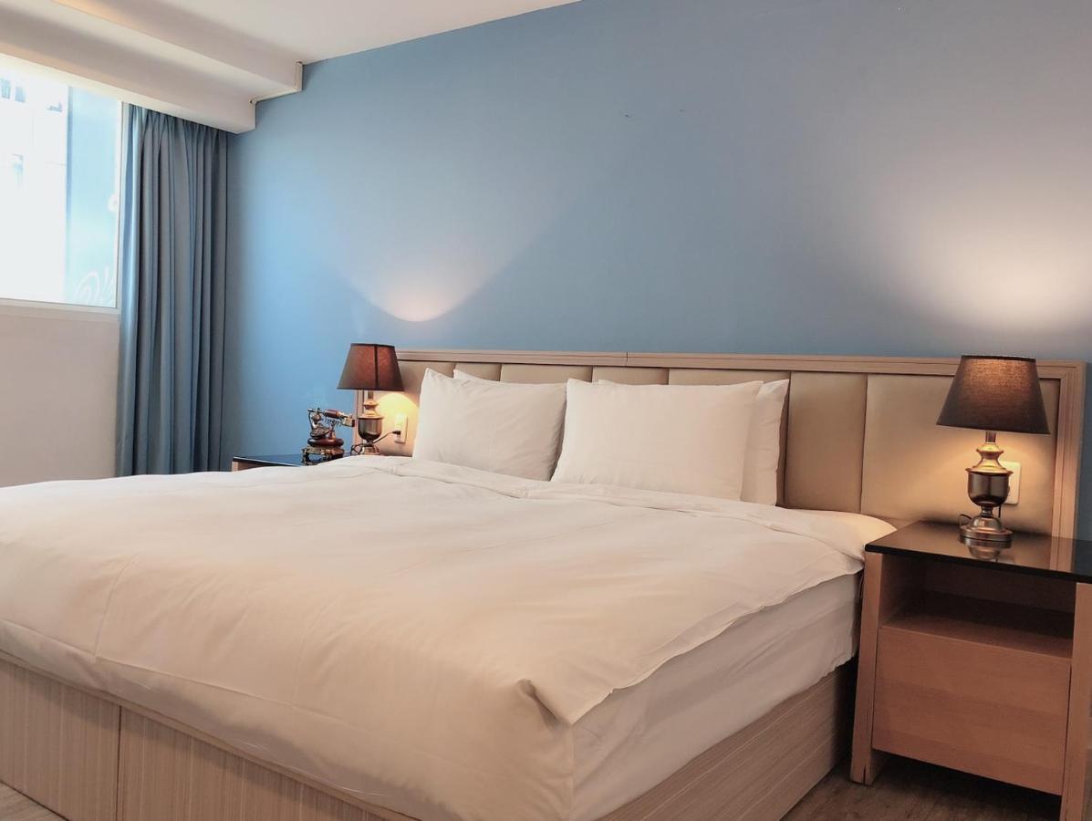 Hotel Champs Elysees Taichung Eksteriør billede